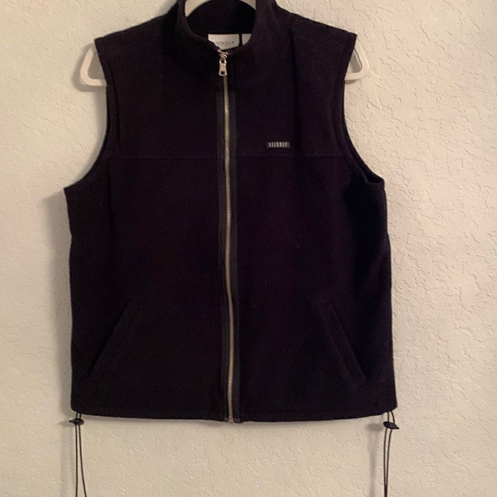 LIZGOLF Black Sleeveless Size M